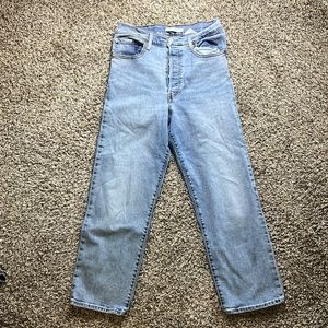 Levi ribcage denim